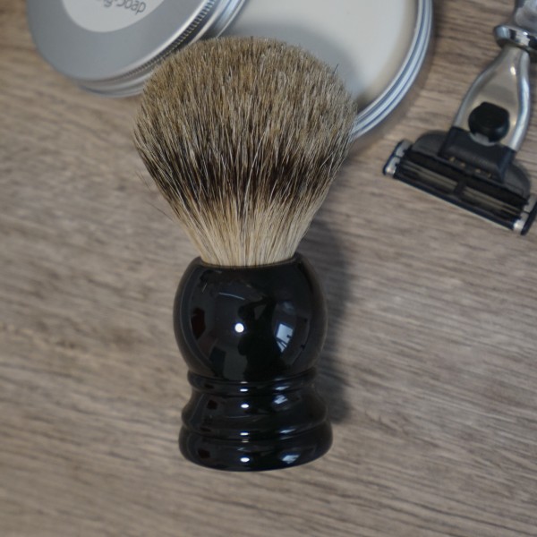 Rasierpinsel, Rein Dachs, Schwarz, Ring Ø 22mm in Geschenkkarton