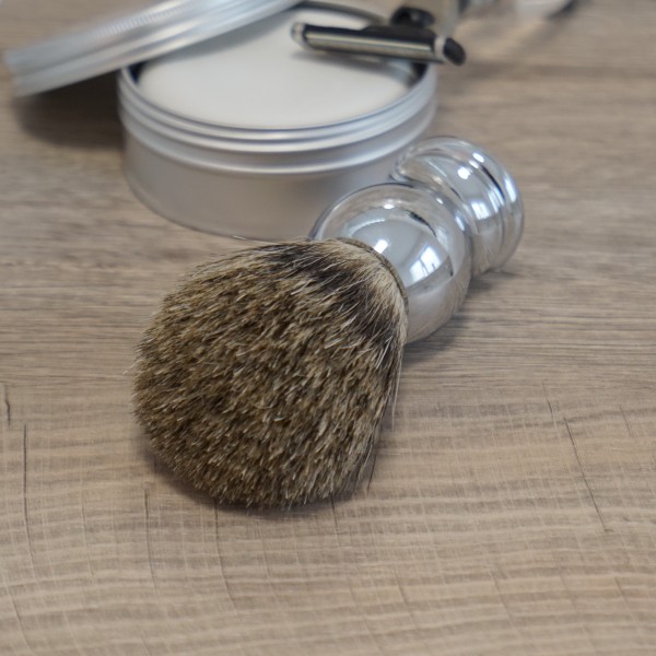Rasierpinsel, Rein Dachs, Griff Metall Chromefarben Höhe 11 cm